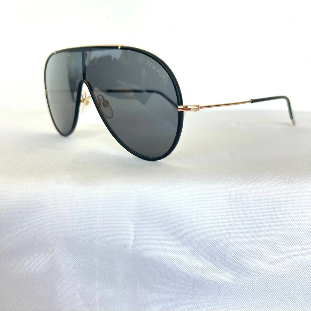 TOM FORD TF671 Mack Black Leather Rose Gold Metal Frame Aviator Large Sunglasses